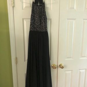 Vera Wang black sequin gown